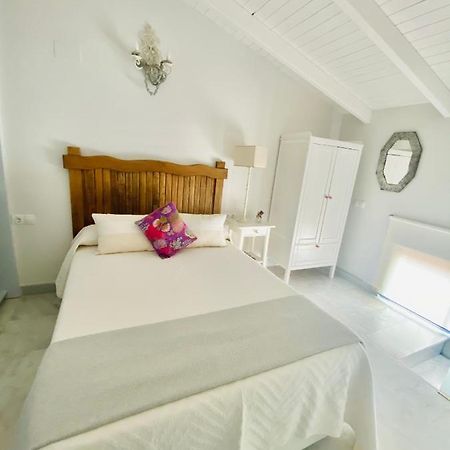 Loft13 Apartment Sevilla Bagian luar foto